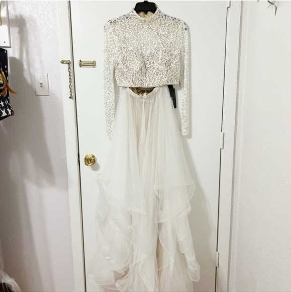 Prom Dress - Picture 2 of 4